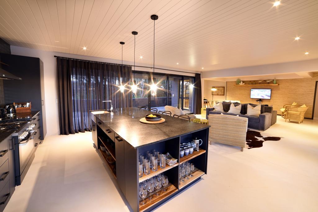 Villa The Boat Shed By The Oyster Collection Kenton on Sea Exterior foto